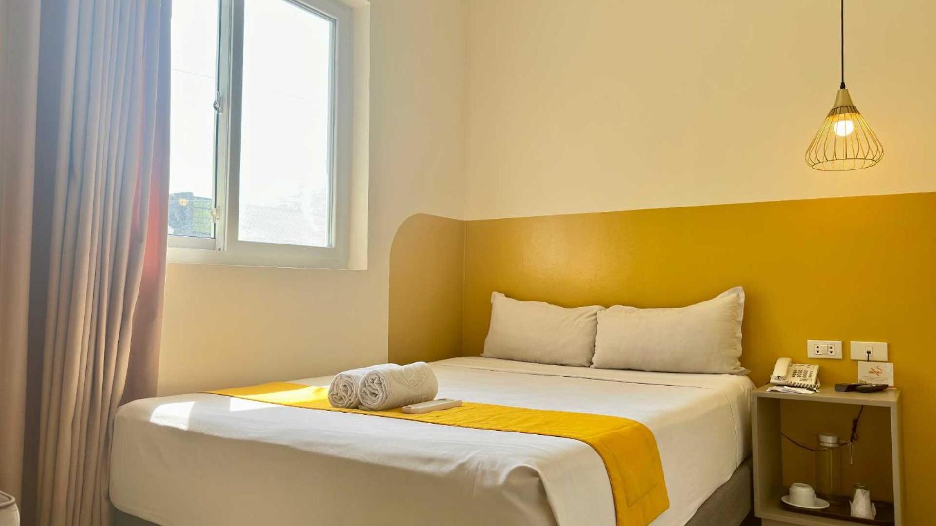 Travelbee Capitol Inn Cebu Exterior photo